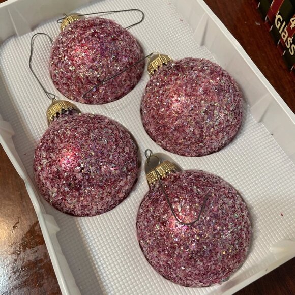 Vintage Christmas By Krebs Round Pink Embellished Glass Ornaments - Set of 8 - Picture 5 of 5